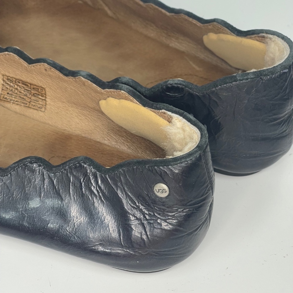 UGG Leather Ballet Flats Women’s Size 10 Black Comfort Shoes - Picture 4 of 8